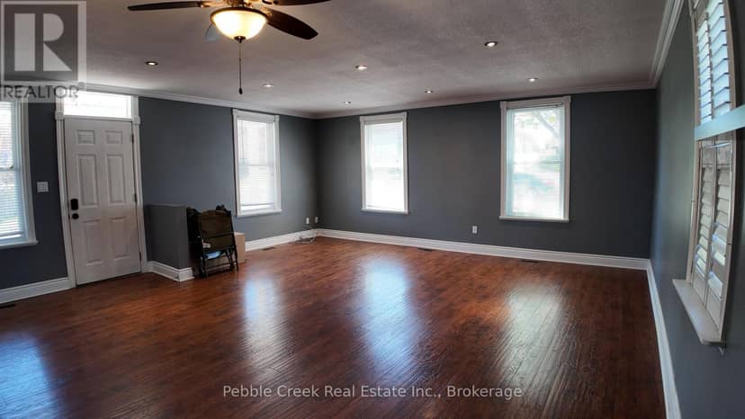 109 Napier Street — photo 5 of 20