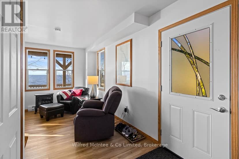639 Bruce Road 13 — photo 11 of 40