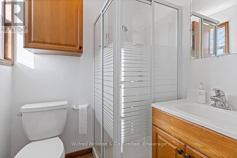 639 Bruce Road 13 — photo 26 of 40