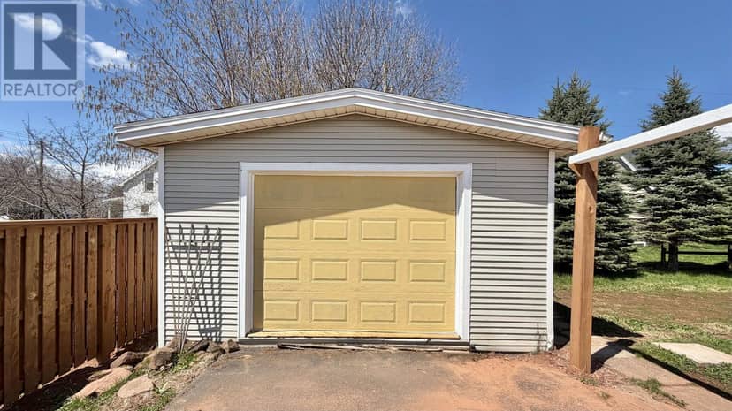 6 Ash Drive — photo 6 of 40