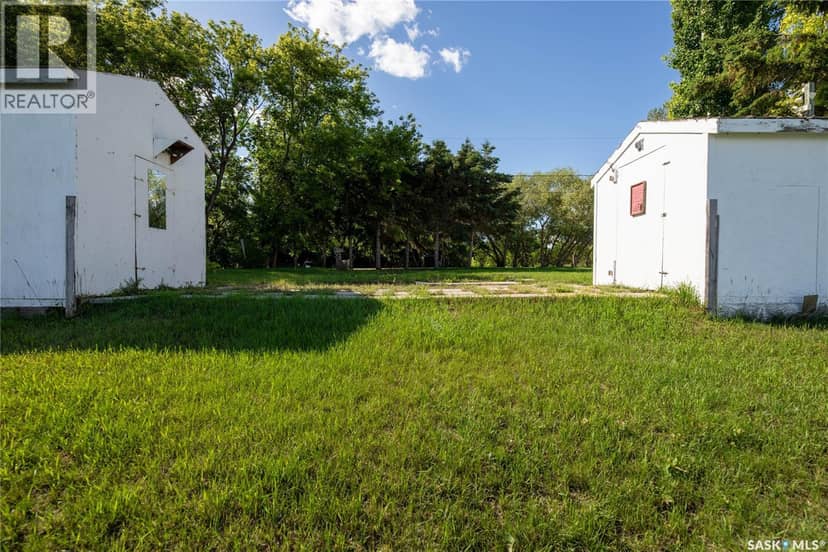 61 Lake AVENUE — photo 13 of 24