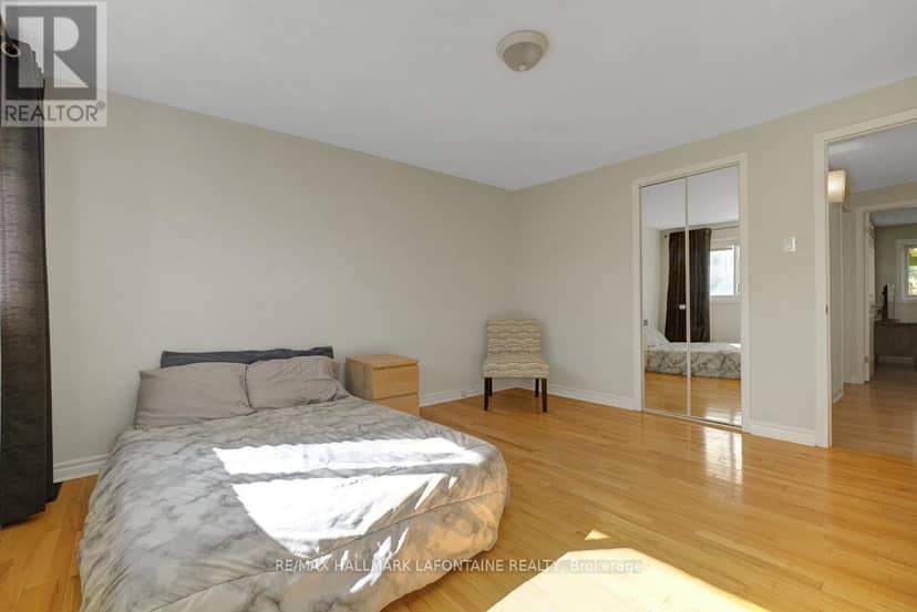 28 - 2 Bertona Street — photo 20 of 32
