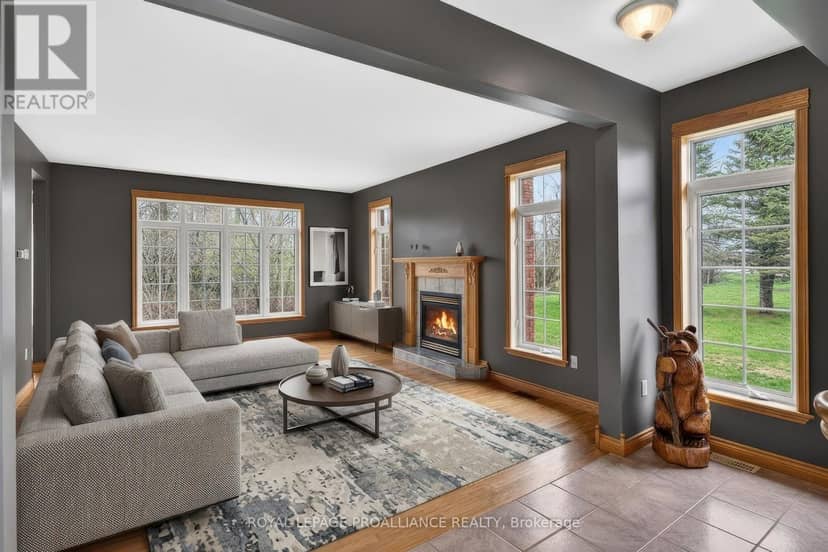 3560/3562 Weir Road — photo 11 of 40