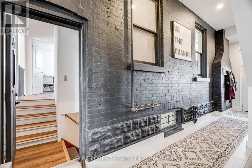 521 Upper Queen Street — photo 36 of 40