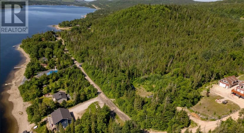 32B Pinchgut Lake — photo 5 of 5