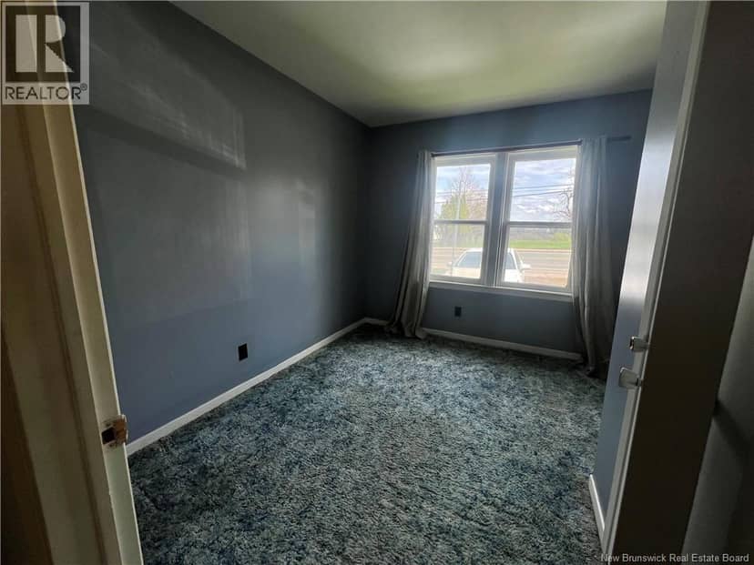 519 Salisbury Road — photo 6 of 10