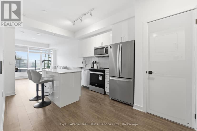 202 - 2782 Barton Street E — photo 9 of 24