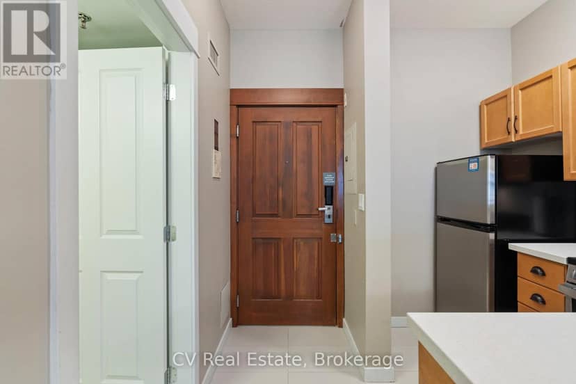 465 - 156 Jozo Weider Boulevard — photo 8 of 27