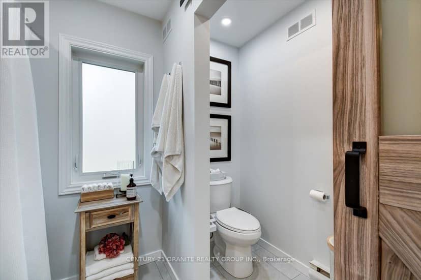 1012 Black Road — photo 15 of 37