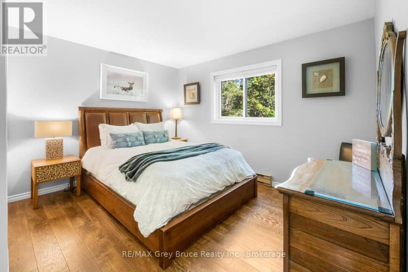 1208 Sunset Drive — photo 17 of 37