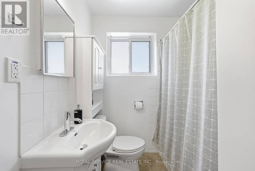 80 Princess Street — photo 18 of 24