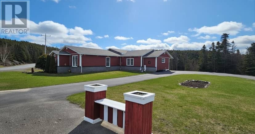 2 Hillview Street — photo 6 of 35