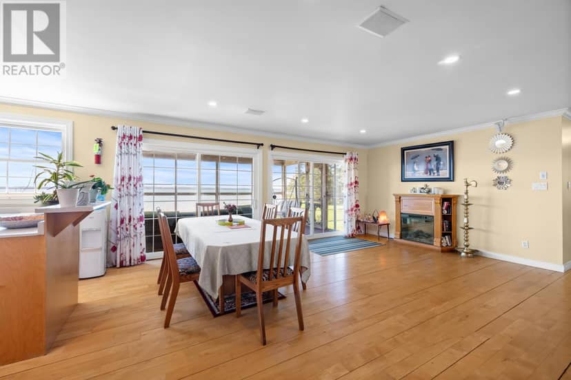 1111 Mcinnis Point Road — photo 11 of 40