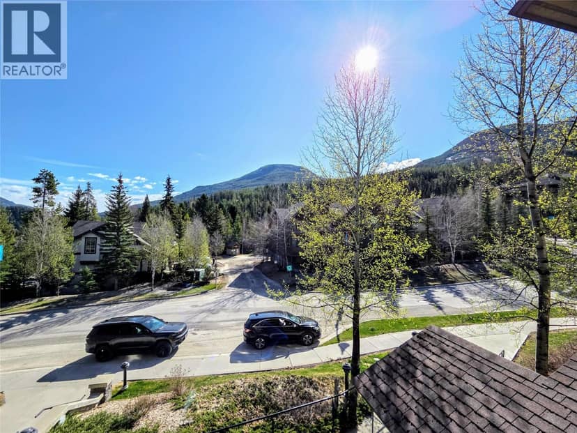 2070 Summit Drive Unit# 304, Panorama, photo 2