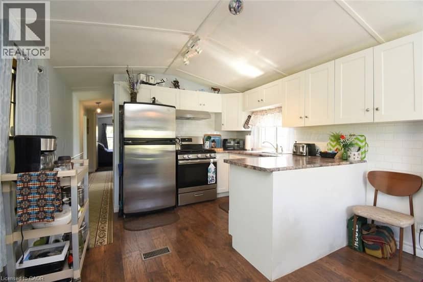2490 GOVERNORS Road Unit# 5 Pondview — photo 16 of 33