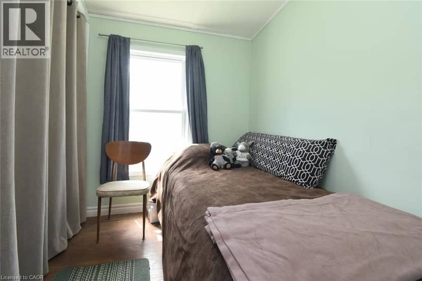 2490 GOVERNORS Road Unit# 5 Pondview — photo 19 of 33