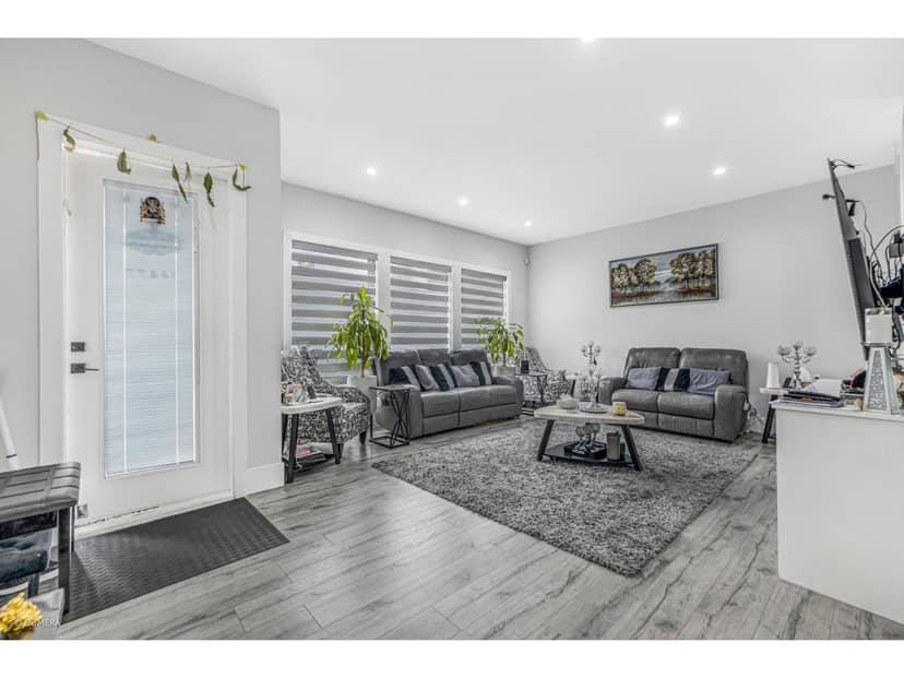 14477 101 AVENUE, Surrey, photo 6