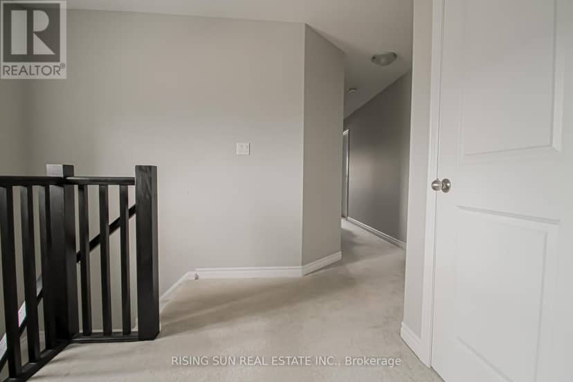1624 Dunkirk Avenue E — photo 12 of 29