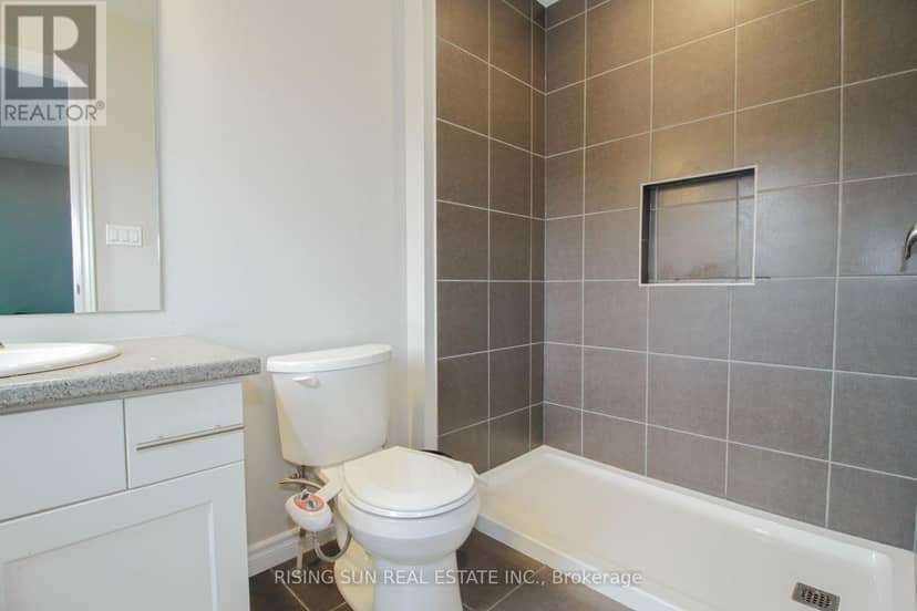 1624 Dunkirk Avenue E — photo 16 of 29