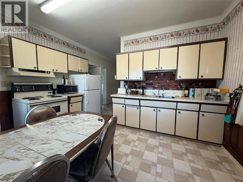 1040a 49 Highway, Dawson Creek, photo 4