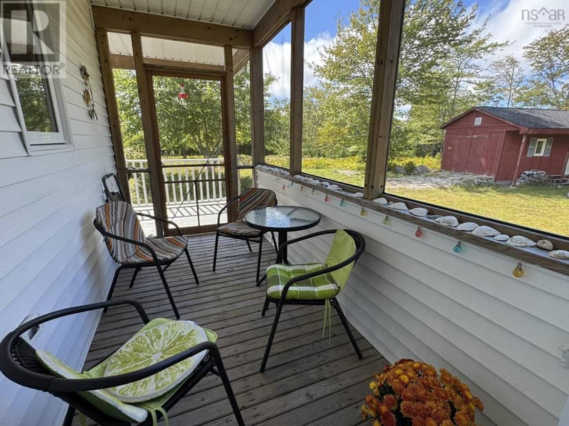 87 Somerset Drive, East Sable River, photo 6