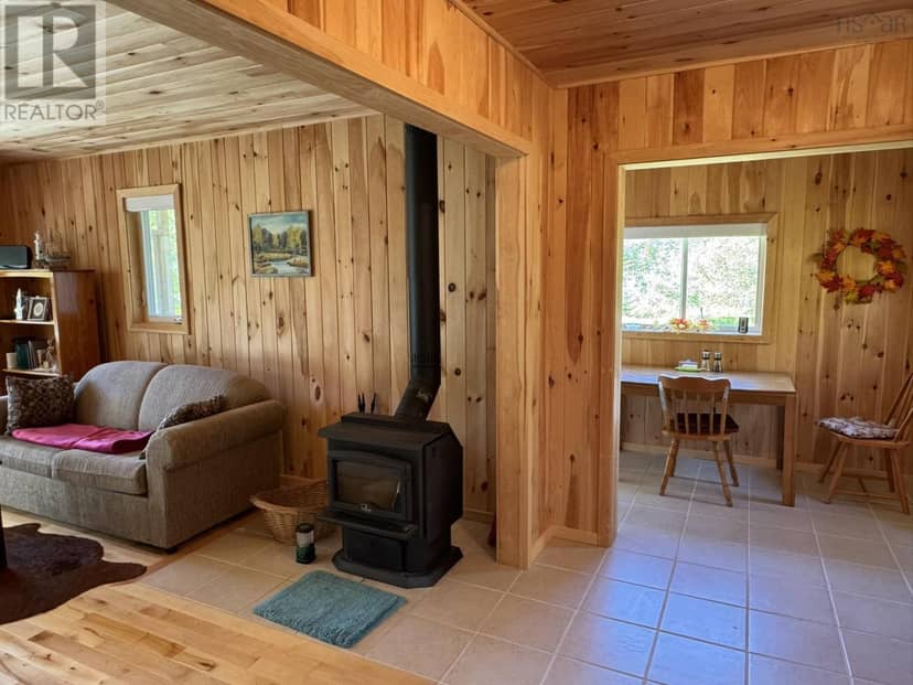 87 Somerset Drive, East Sable River, photo 4