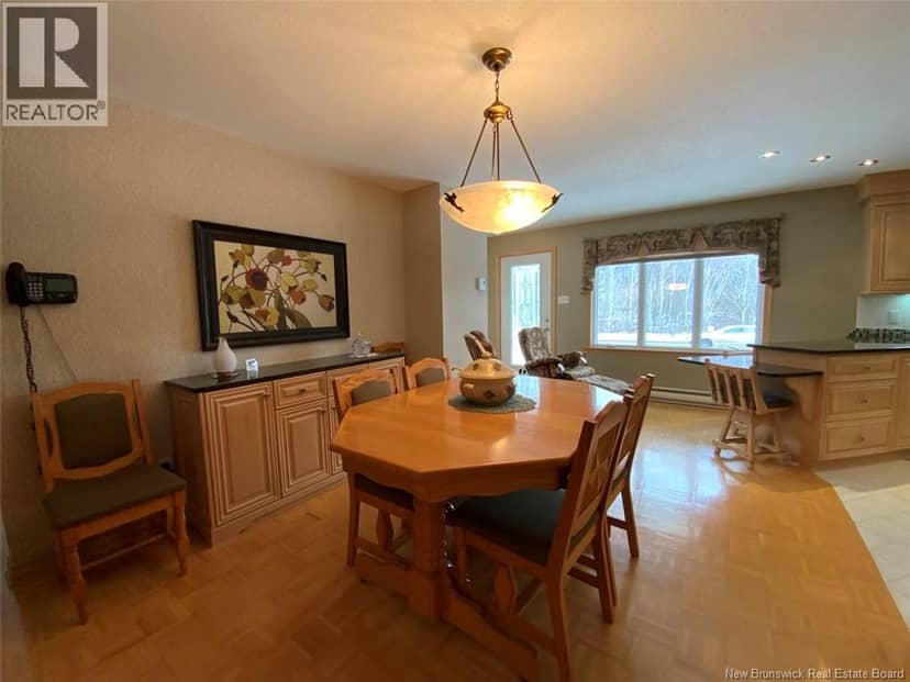 432 Isidore-Boucher Boulevard — photo 6 of 23