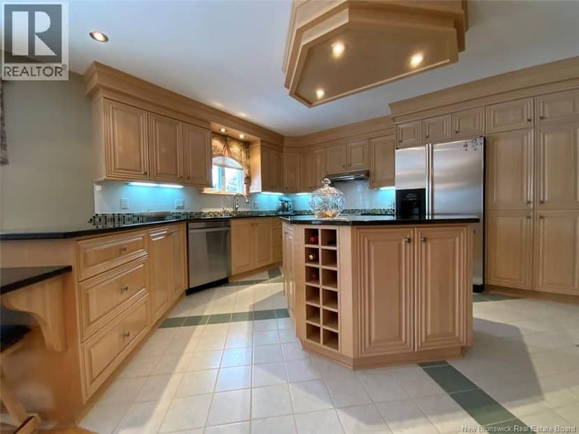 432 Isidore-Boucher Boulevard — photo 5 of 23