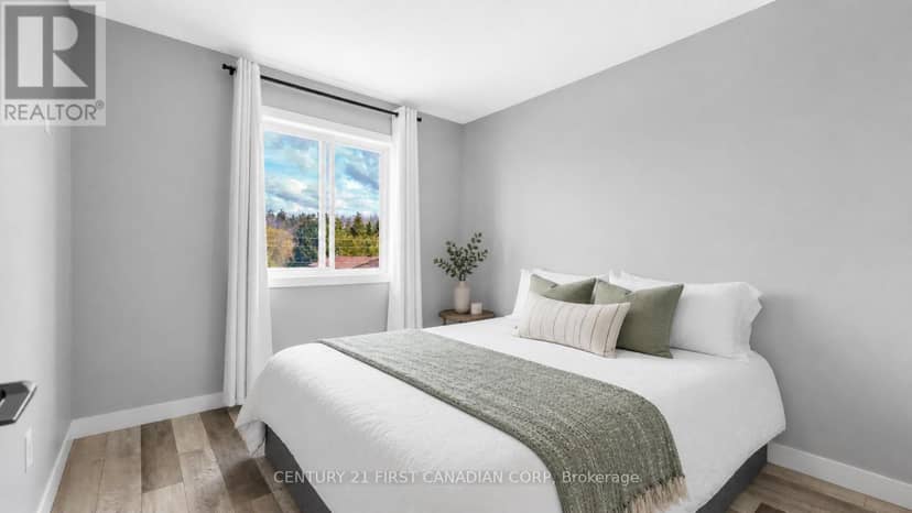 186 Hooper Street — photo 15 of 25