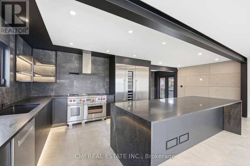 23 Logstone Crescent — photo 10 of 40