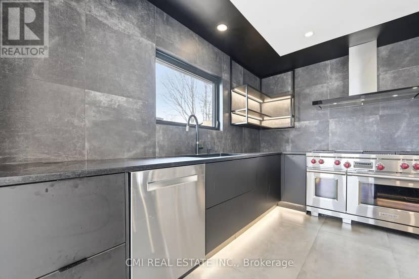 23 Logstone Crescent — photo 13 of 40