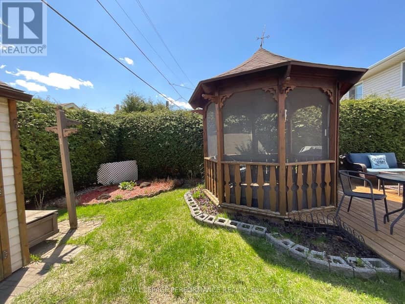 443 Tupper Street — photo 21 of 28