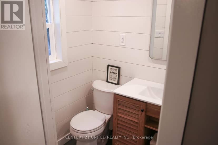 812 Island 8 Catchacoma Lake — photo 23 of 40