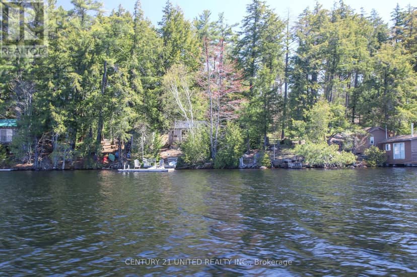 812 Island 8 Catchacoma Lake, Trent Lakes, photo 3
