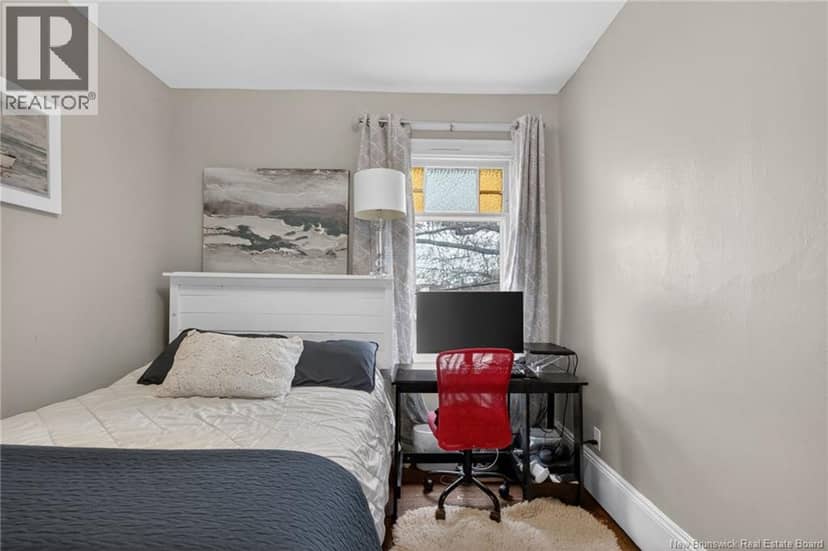 144 Dufferin Street — photo 30 of 40