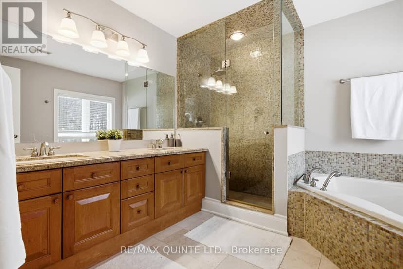 2 Treeview Avenue — photo 21 of 40