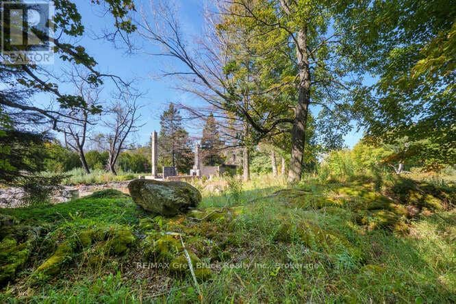 290 Clarke's Road — photo 15 of 40
