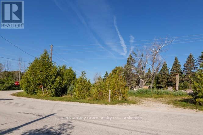290 Clarke's Road — photo 25 of 40