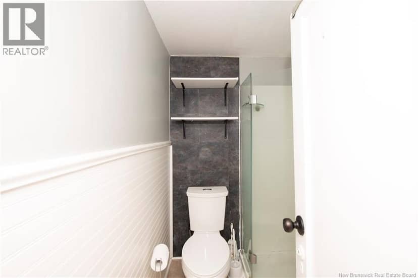 15 Allison Avenue — photo 16 of 40