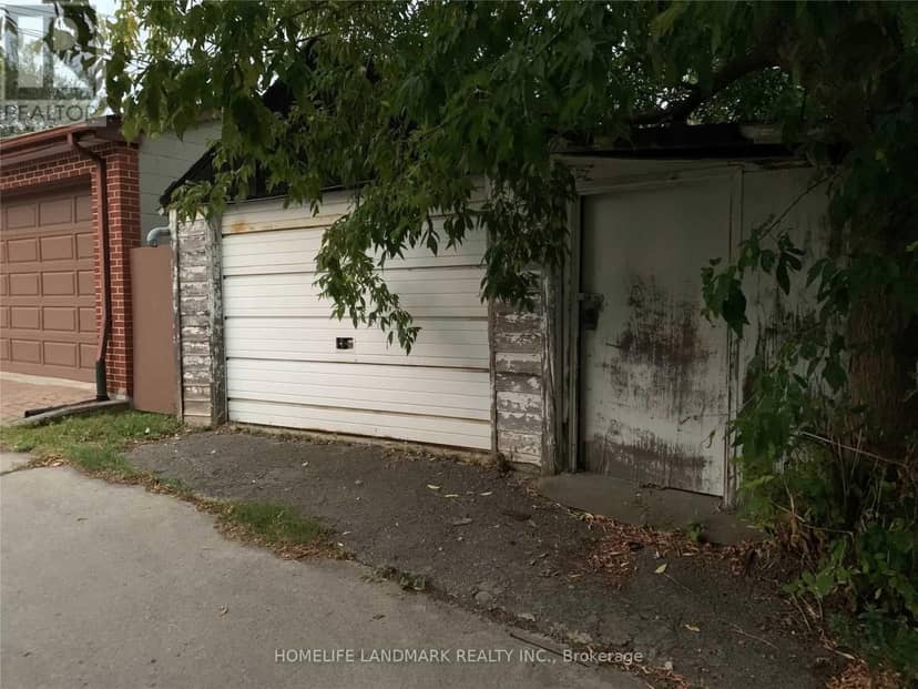 60 Greensides Avenue — photo 13 of 14