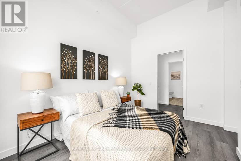 407 - 7549A Kalar Road — photo 17 of 35