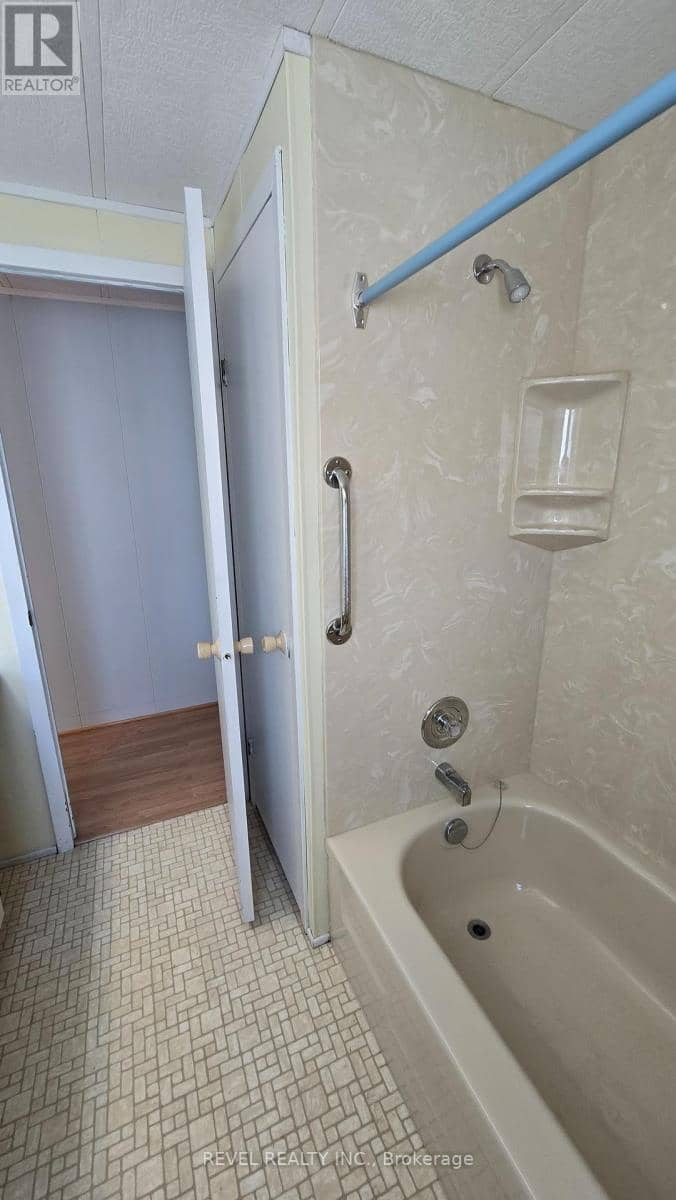 25 Miller Street — photo 31 of 34