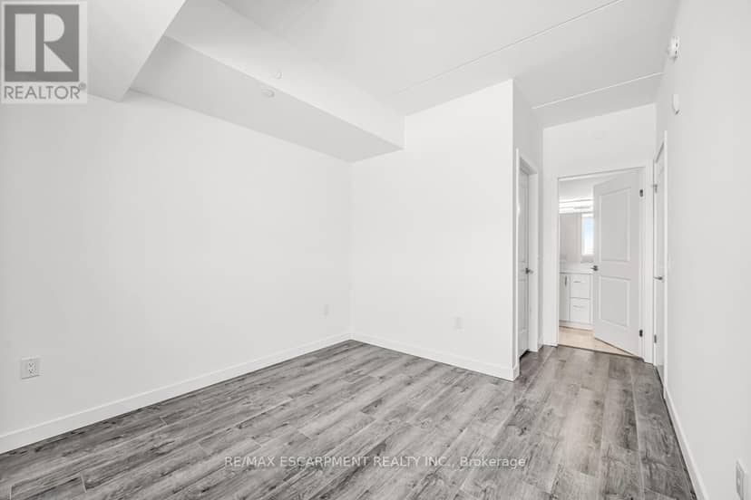 301 - 7549A Kalar Road — photo 15 of 38