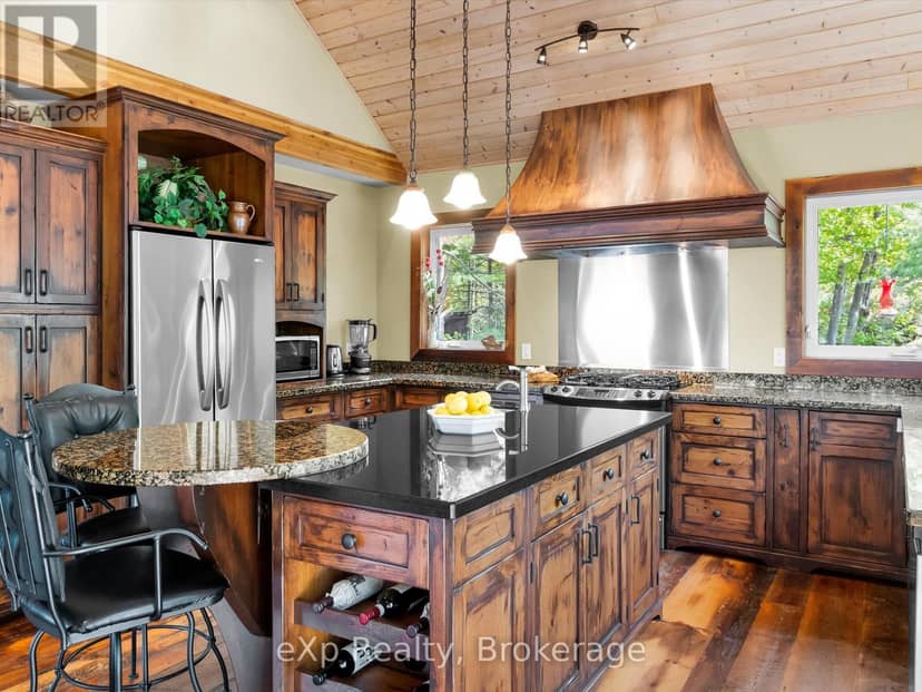 6646 1040LITTLEBEAUSOLEIL Island — photo 13 of 40