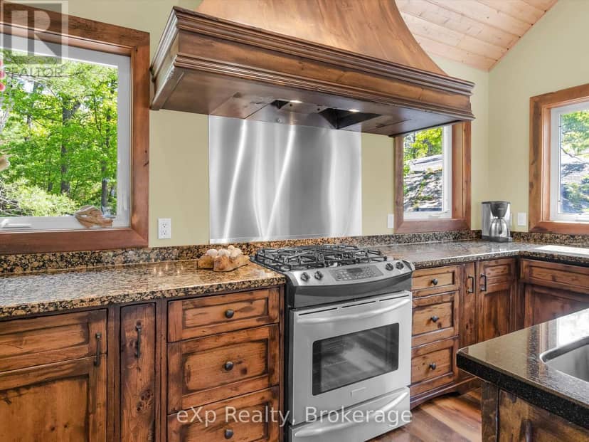 6646 1040LITTLEBEAUSOLEIL Island — photo 15 of 40