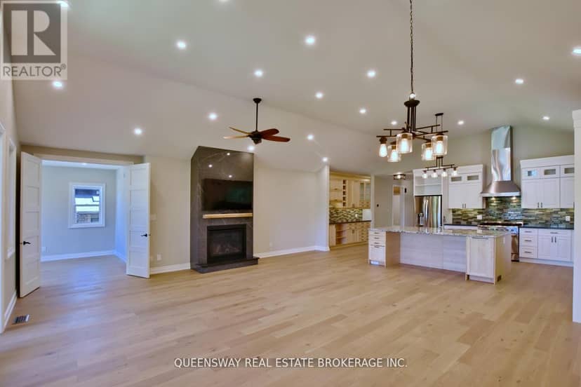 1852 River Road W — photo 5 of 29
