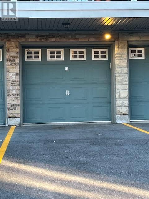 11 - 647 C Warden Avenue — photo 23 of 24