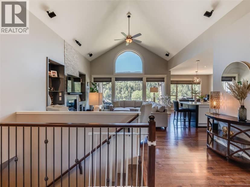 943 Riverview Place, Castlegar, photo 7