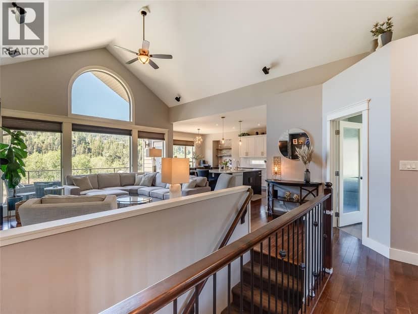 943 Riverview Place, Castlegar, photo 8
