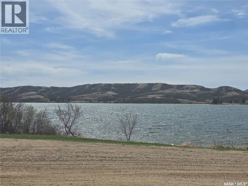 164 Garwell DRIVE, Buffalo Pound Lake, photo 2